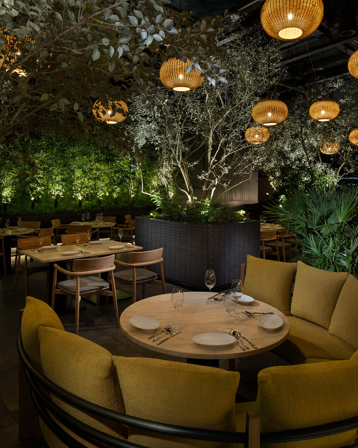 The Public Place  NEWoMan TAKANAWA